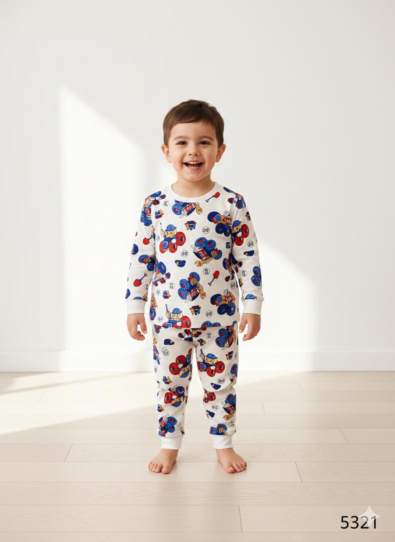 Noha - A long-sleeved pajama set, colored and printed with a truck design